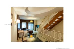 208 Washington Ave, Miami Beach, FL 33139, Sold 08/30/16