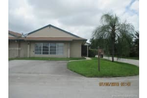 8633 Bridle Path Ct, Davie, FL 33328, Sold 08/19/16