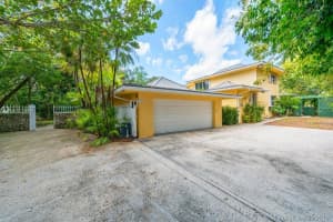 121 Knollwood Dr, Key Biscayne, FL 33149, Sold 08/13/18