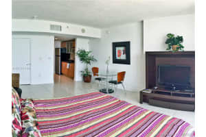 Opera Tower, 1750 N Bayshore Dr, Miami, FL 33132, Sold 10/24/22