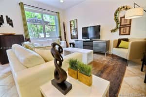 9777 Darlington Pl, Cooper City, FL 33328, Sold 08/12/16