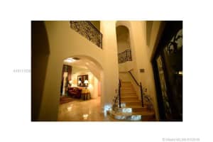15964 NW 79th Pl, Miami Lakes, FL 33016, Sold 12/02/16