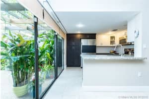 4722 SW 67th Ave APT A2, Miami, FL 33155, Sold 08/10/16