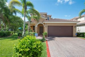 2268 SE 2nd St, Homestead, FL 33033, Sold 10/05/16