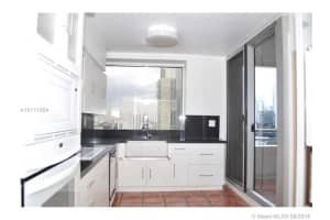 1541 Brickell Ave A2002, Miami, FL 33129, Sold 01/23/17