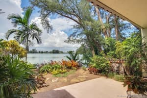 7033 SW 53rd Ln, Miami, FL 33155, Sold 11/30/16