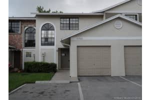 10720 NW 11th St, Pembroke Pines, FL 33026, Sold 11/07/16