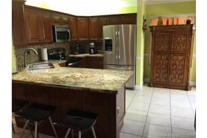 7633 NW 166th Terrace, Hialeah, FL 33015, Sold 08/29/16