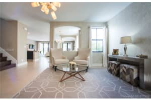 10553 NW 70th Ln, Doral, FL 33178, Sold 06/16/17