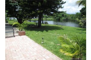 101 NW 204th St, Miami, FL 33169, Sold 10/11/16