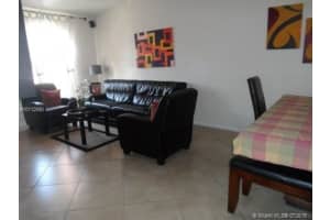 7685 NW 180th Terrace, Hialeah, FL 33015, Sold 08/31/16