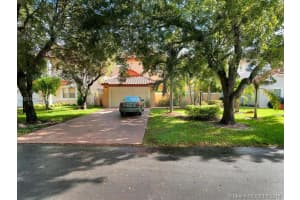 10375 NW 43rd Terrace, Doral, FL 33178, Sold 11/18/16