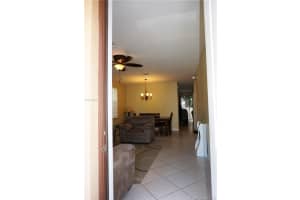 4152 SW 149th Pl, Miami, FL 33185, Sold 09/15/16