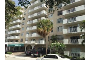 1455 N Treasure Dr #3o, North Bay Village, FL 33141, Sold 06/28/17