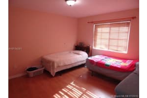 17242 NW 73rd Ave, Hialeah, FL 33015, Sold 09/09/16
