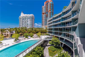 1 Collins Ave, Miami Beach, FL 33139, Sold 11/15/16