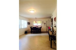 21111 NE 25th Ct, Miami, FL 33180, Sold 01/31/17