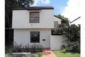 10060 NW 6th Ln, Miami, FL 33172, Sold 08/29/16