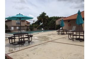 739 NW 105th Pl C3, Miami, FL 33172, Sold 09/30/16