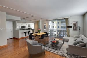 1020 Meridian Ave APT 313, Miami Beach, FL 33139, Sold 03/31/17