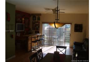 8230 NW 10th St, Miami, FL 33126, Sold 02/01/17