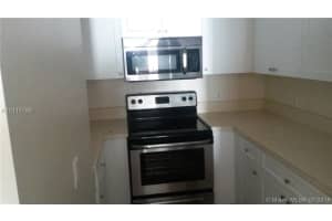 185 SE 14th Terrace, Miami, FL 33131, Sold 10/13/16