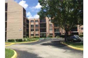 13707 Kendale Lakes Cir c313, Miami, FL 33183, Sold 10/05/16