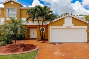 14612 SW 95th Ln, Miami, FL 33186, Sold 09/08/16
