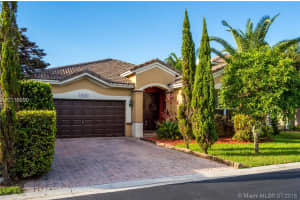 16235 SW 43rd Terrace, Miami, FL 33185, Sold 10/31/16