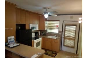 851 Meridian Ave # 25, Miami Beach, FL 33139, Sold 09/23/16