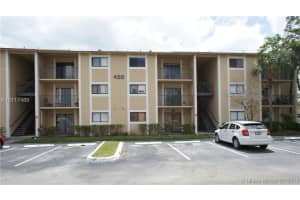 450 Palm Cir W, Pembroke Pines, FL 33025, Sold 08/29/16