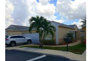 240 W Riverbend Dr, Sunrise, FL 33326, Sold 11/01/16