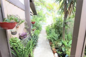 9798 SW 147th Pl, Miami, FL 33196, Sold 09/14/16