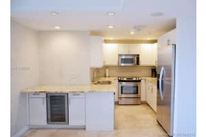 185 SE 14th Terrace, Miami, FL 33131, Sold 04/28/17