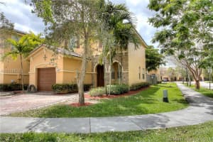 824 SW 154th Ct, Miami, FL 33194, Sold 09/08/16