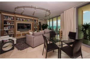 1455 Ocean Dr, Miami Beach, FL 33139, Sold 02/03/17