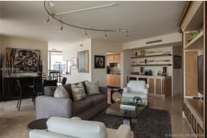 1455 Ocean Dr, Miami Beach, FL 33139, Sold 02/03/17
