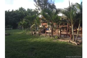 5140 NW 76th Pl, Pompano Beach, FL 33073, Sold 12/16/16
