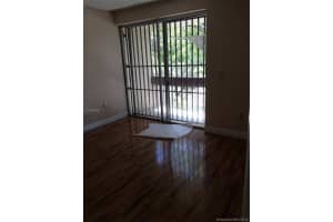 9131 Fontainebleau Blvd, Miami, FL 33172, Sold 09/30/16