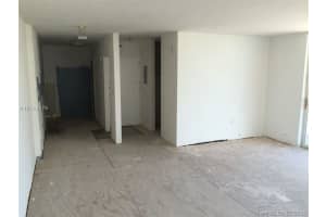 1255 Collins Ave, Miami Beach, FL 33139, Sold 08/31/16