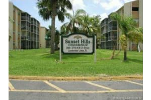 3700 NW 21st St, Lauderdale Lakes, FL 33311, Sold 01/25/18