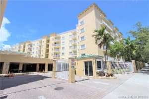 2415 NW 16th St Rd, Miami, FL 33125, Sold 09/30/16