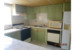 9280 Fontainebleau Blvd, Miami, FL 33172, Sold 12/05/16