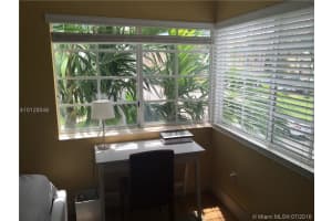 1300 Pennsylvania Ave, Miami Beach, FL 33139, Sold 10/05/16