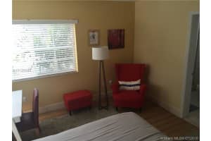 1300 Pennsylvania Ave, Miami Beach, FL 33139, Sold 10/05/16