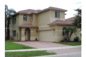 109 SW 206th Ave, Pembroke Pines, FL 33029, Sold 09/19/16