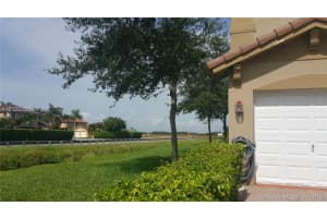 6386 SW 165th Pl, Miami, FL 33193, Sold 10/04/16