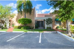 10340 SW 154th Pl, Miami, FL 33196, Sold 09/19/16