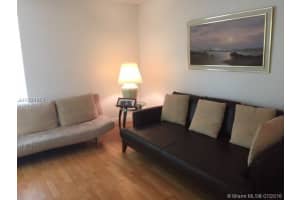 20381 NE 30th Ave, Miami, FL 33180, Sold 12/21/16