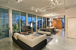 1700 Meridian Ave, Miami Beach, FL 33139, Sold 09/12/16